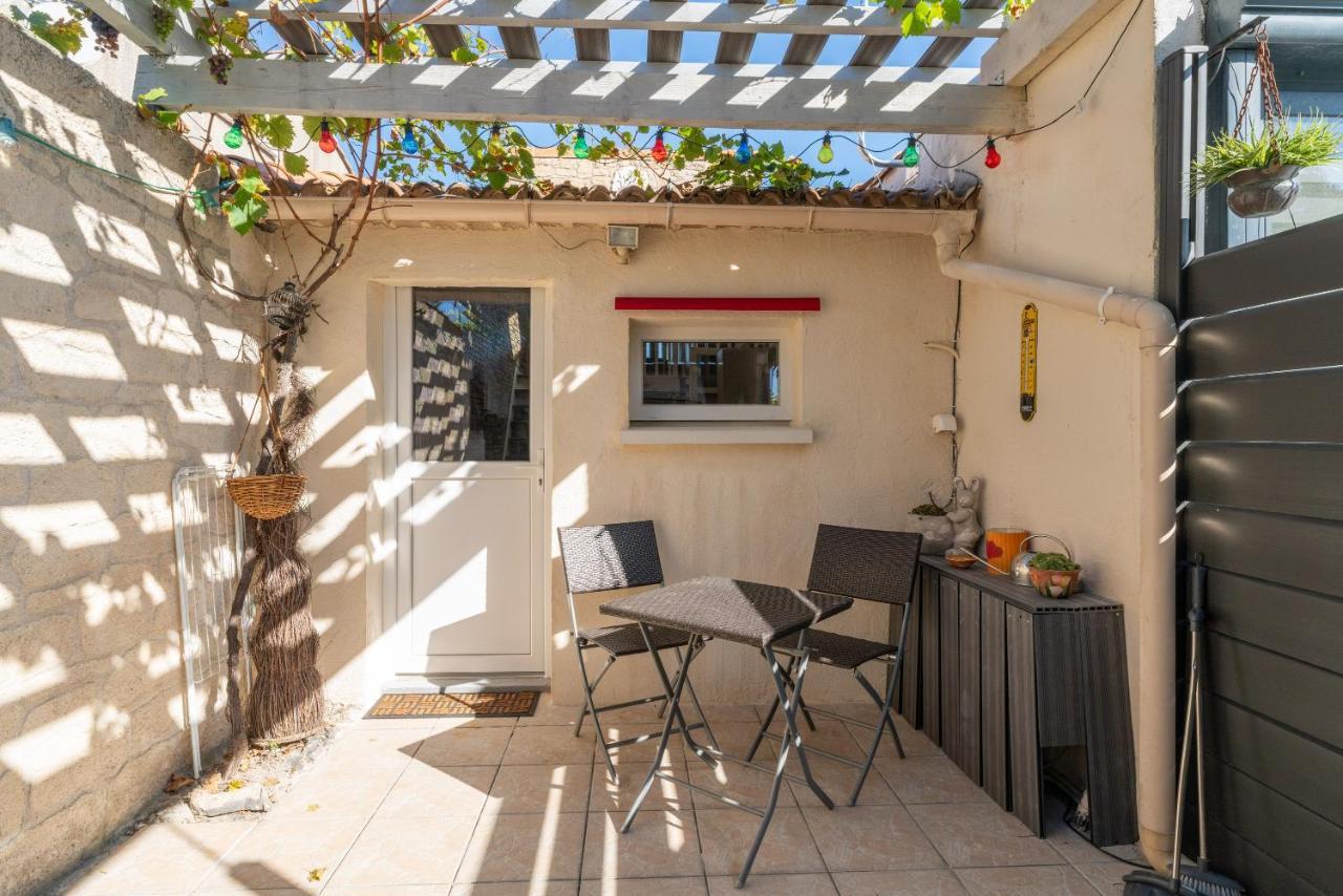 Appart Aux Portes De La Camargue Manduel Exteriér fotografie